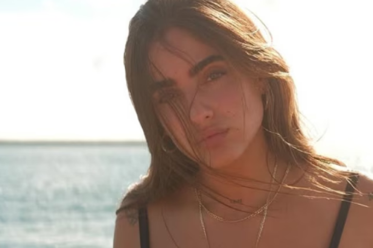 El vídeo privado de Isabella Ladera y Beéle capturado por la cámara, se ha difundido entre los fans de OnlyFans